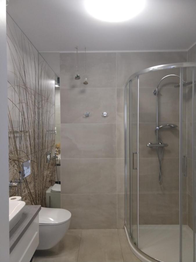 Apartament Fala-Miodowy Dom Kolobrzeg Luaran gambar