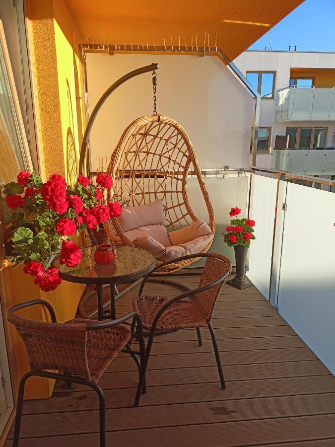 Apartament Fala-Miodowy Dom Kolobrzeg Luaran gambar